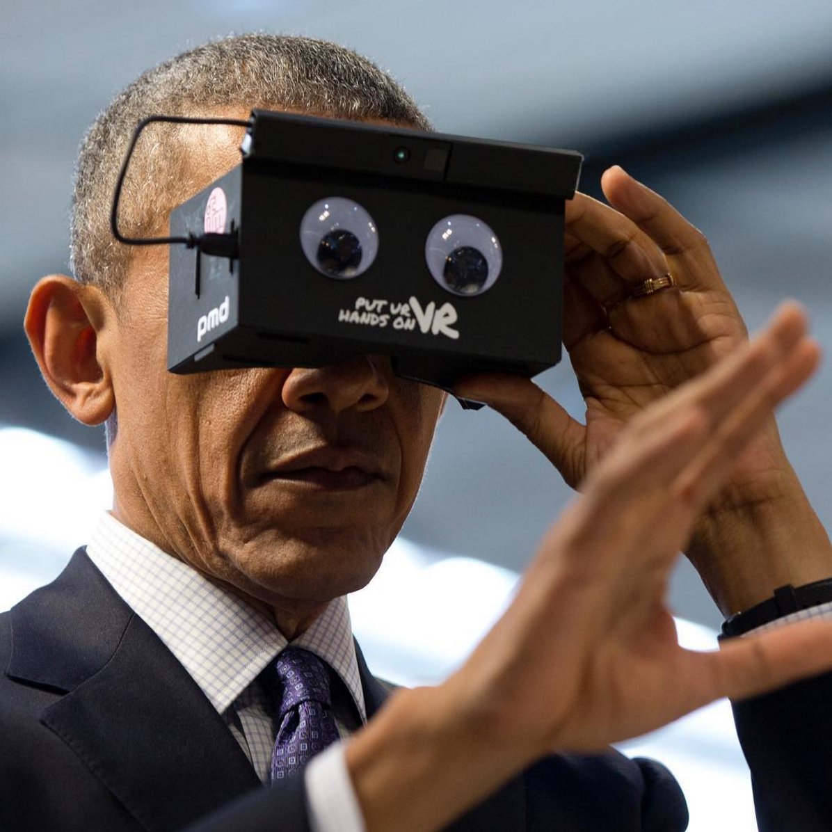 Follow the link below to play with #VirtualReality apps before they launch!

eepurl.com/bZvIRX