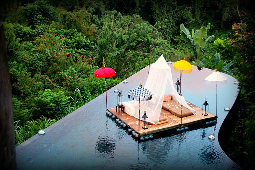 Have you ever seen a #floating #hotel #room? Check the Hotel Ubud Hanging Gardens in #Indonesia!