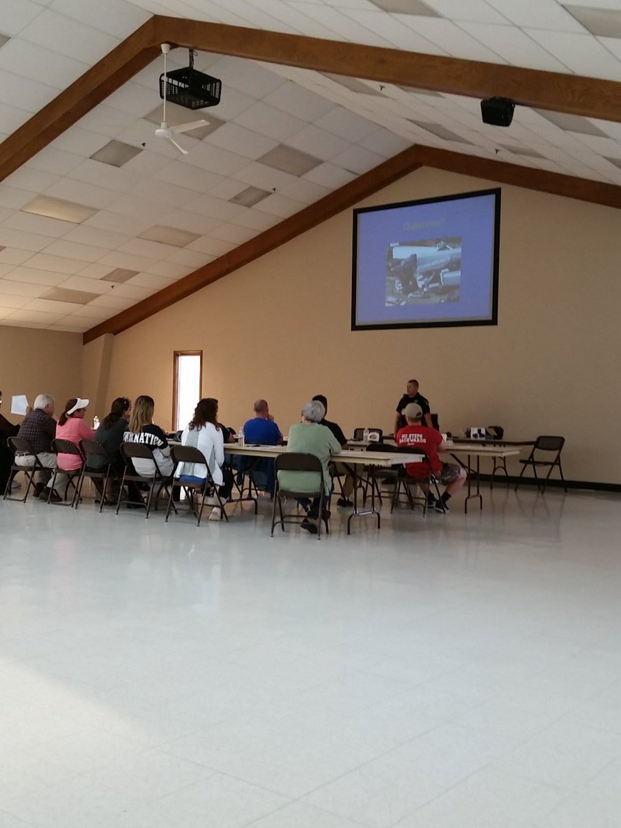 oakgrovepd's tweet photo. Driving Instructor Officer Laitner providing information on motor vehicle collisions and investigations at the CPA! https://t.co/JIEUboUZV7