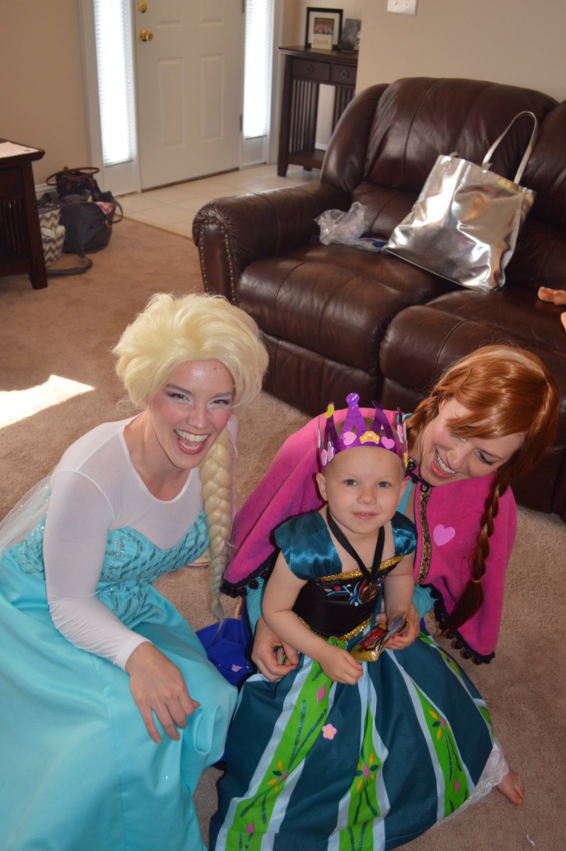 EmoryLYM's tweet photo. Emory LYM threw a princess party for our little princess, Carly and her friends! Anna &amp; Elsa even stopped by! #LYM https://t.co/43vzV60bWV
