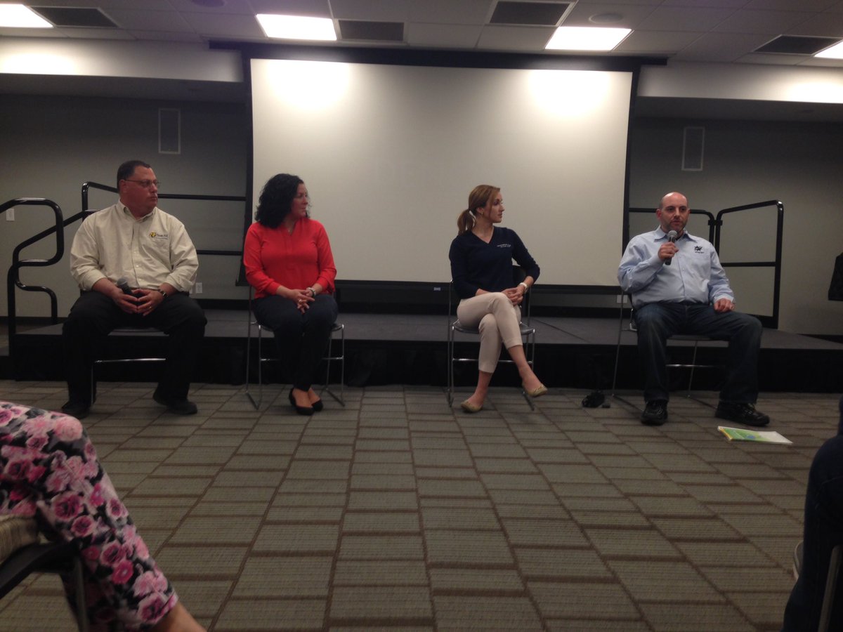 WyckoffLibrary's tweet image. Discussing reusing printer cartridges, clothing, kitchen materials. #cartridge world #planetaid #renovation angel