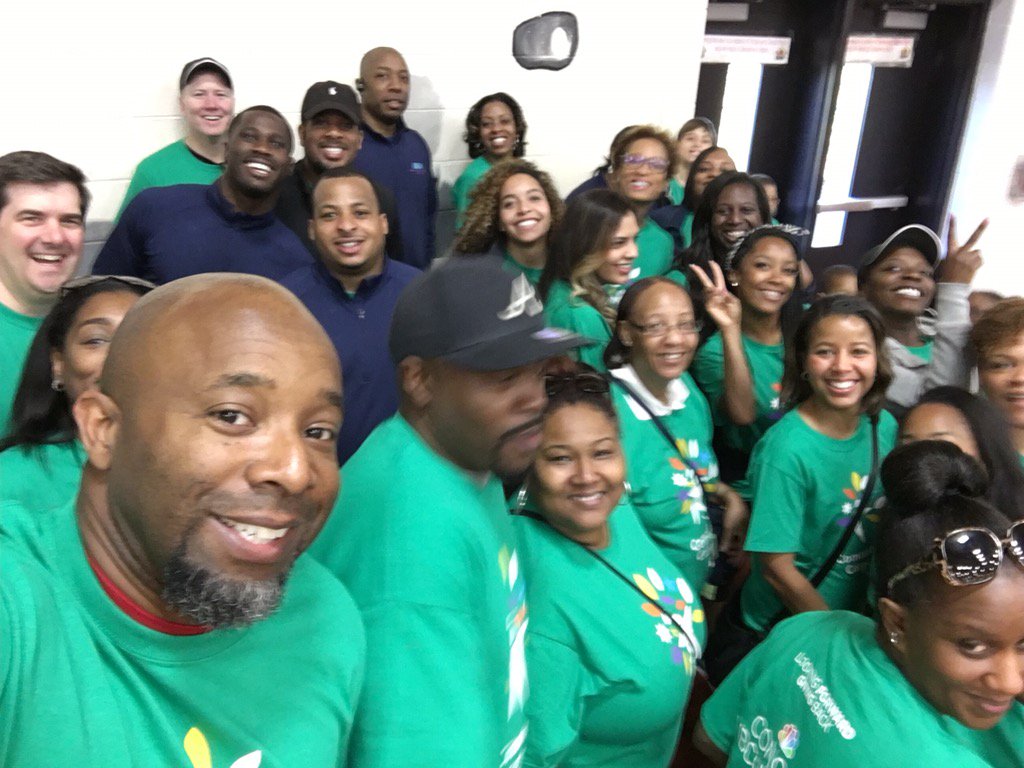Comcast Cares showed out at Tri-Cities this past weekend! Giving back!