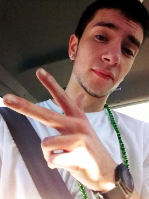 FaZeApex's tweet photo. Have a great day ✌🏼️ https://t.co/X9O5sbEmsq