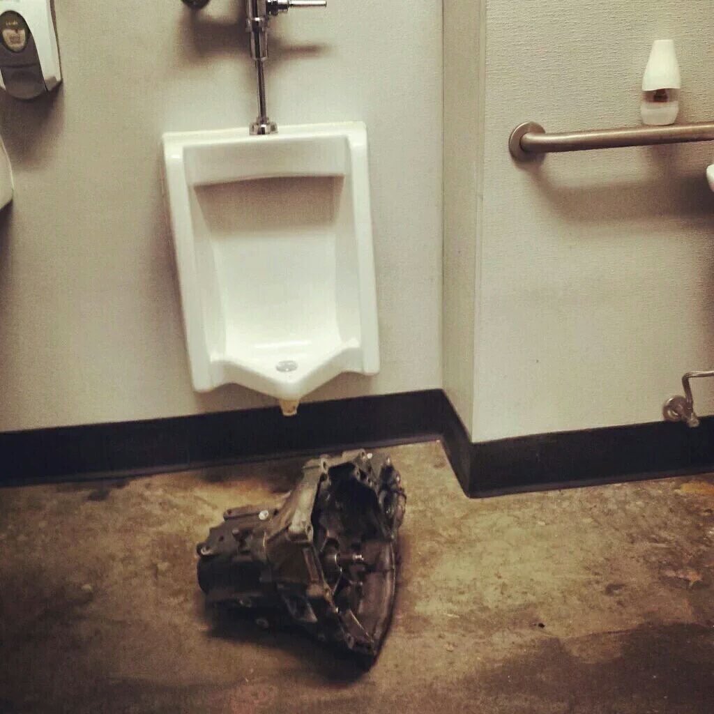 I was in a bathroom w a tranny today. Didn't bother me at all.