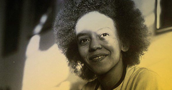 themarginalian's tweet photo. Nikki Giovanni's wonderful poems celebrating libraries and librarians https://t.co/IIERbDehjx #NationalPoetryMonth https://t.co/klwMTb5YDz