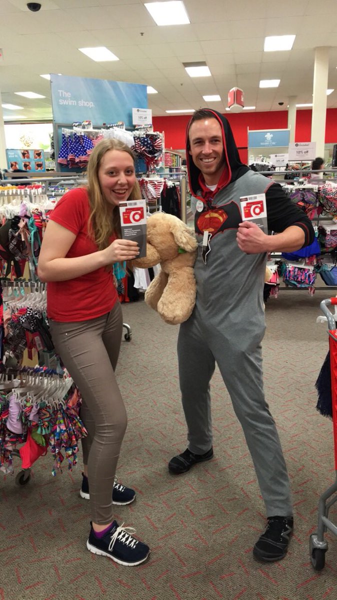 Brand TM Kailynn aligning the Red card super powers &amp; representing softlines with #3 on the board!!👏🏼👏🏼<a href="/RylanRankin/">Rylan Rankin</a>