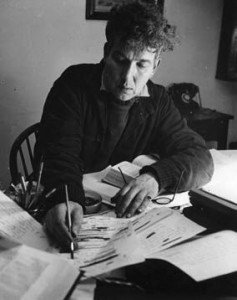 ScozzariFrank's tweet photo. There’s no money in poetry, but then there’s no poetry in money either. 
—Robert Graves— https://t.co/P9CmLBRhQR