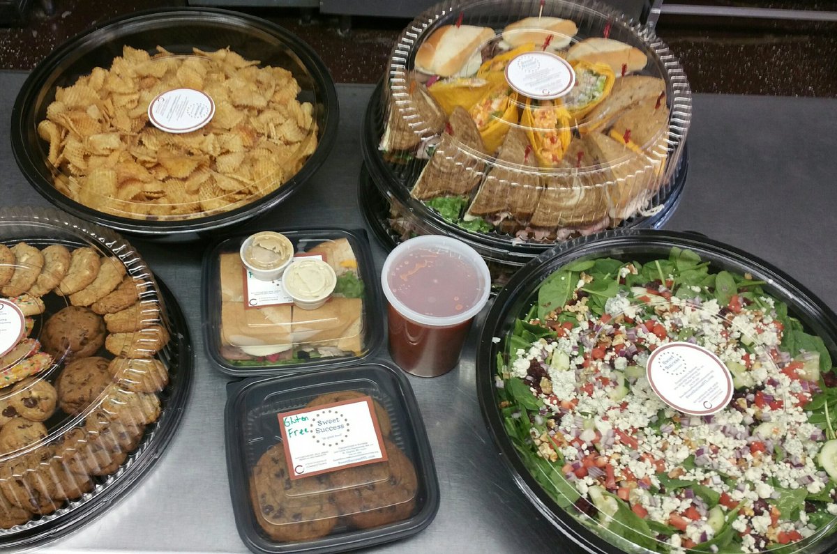 DoGoodFoodSTL's tweet photo. @991JOYFM Food is on the way! https://t.co/uCZnw1wirv
