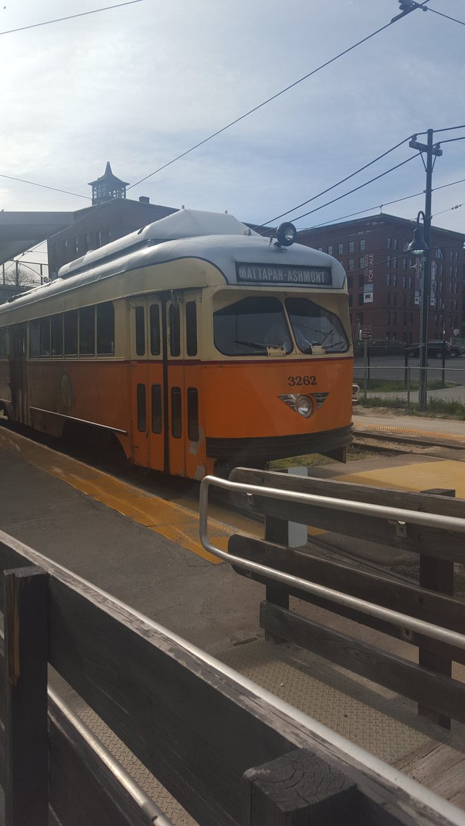 dunneteach's tweet photo. A glimpse of the still operating Pullman cars on the Mattapan Trolley on our #Dorchester Historical Society tour https://t.co/yHqjipEkJq
