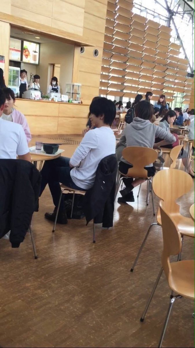 Uzivatel けんてぃloveサマパラ4日参戦 Na Twitteru 明治学院で昼食をたべてる健人くん 中島健人 明治学院 Uzivatel けんてぃloveサマパラ4日参戦 Na Twitteru 明治学院で昼食をたべてる健人くん 中島健人 明治学院