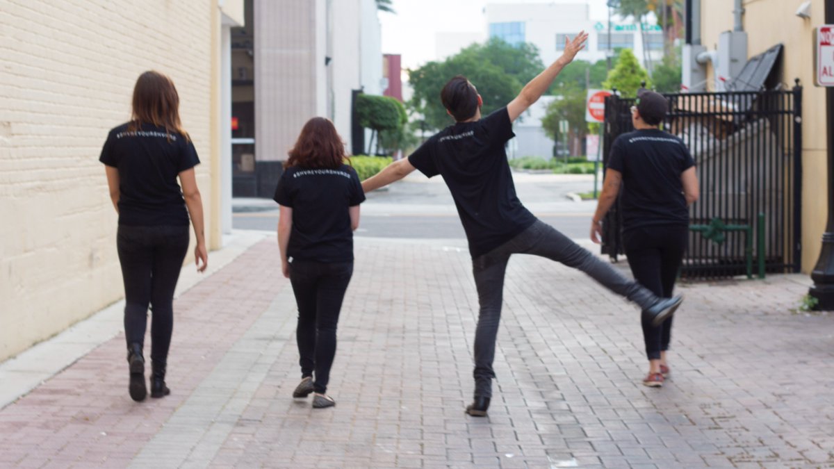 MOSVICmovement's tweet photo. We finally have SHIRTS!

Presale starts Monday! Stay tuned for more information! https://t.co/libzgpnd8I