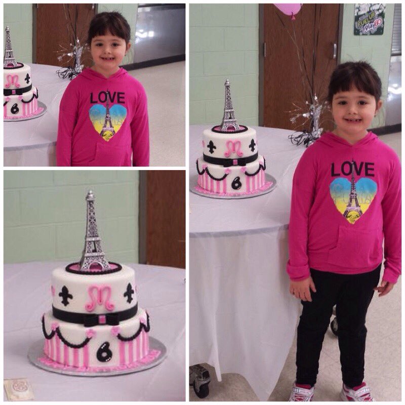 IcingSmiles's tweet photo. Created for: Molly
#SugarAngel: Robin A. Wade
Evington, VA
#IcingSmiles #BakingADifference #VASmiles https://t.co/vGln5tSE6D