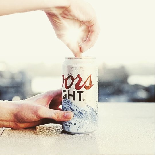 WeAreGCLRS's tweet photo. The feeling when you crack open a frosty #CoorsLight. #coors #beer #beercan #beerporn #beerlove | repost: @coorslig… https://t.co/AMgT2rpgjB