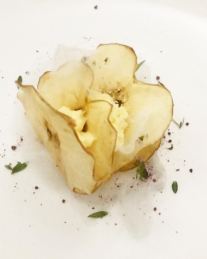LarioStyle's tweet photo. Tecnica e tradizione. La cucina di #feelcomo a #como #lakecomo #italy #restaurant #foodie #foodporn https://t.co/WosS7LA4Zo