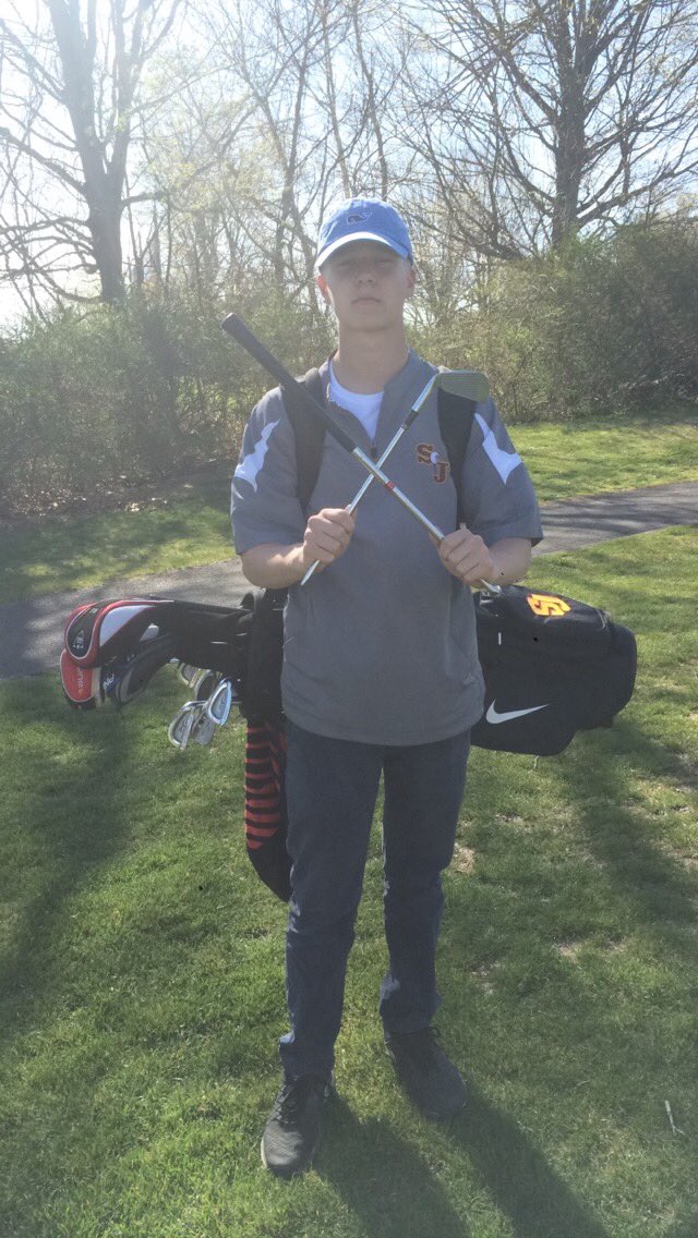 SJGolf2016's tweet photo. Frusteration takes over sj golf #anotherone https://t.co/VWvAkVm9Pu