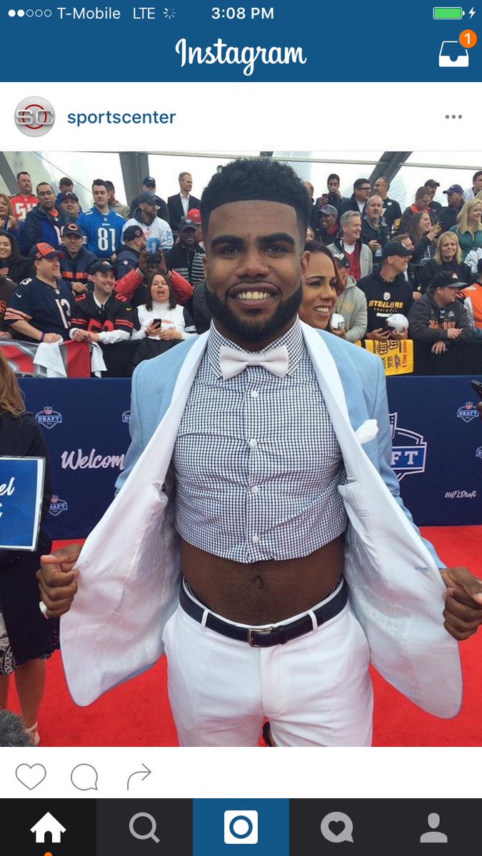 RachelofLINZEL's tweet photo. I love #EzekielElliott I'm just lost on this one..But then again, He did this shit w/his jersey.. So go on baby boy https://t.co/JBbHfOHbxX