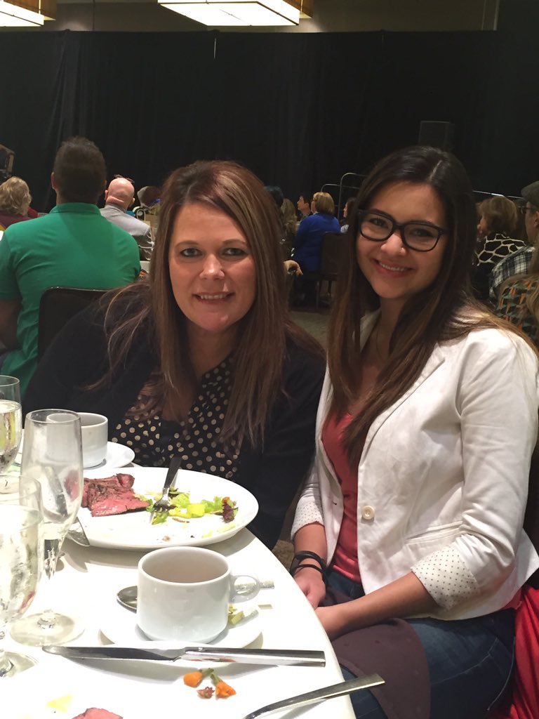 Vincentelife's tweet photo. Great time being table captain at the 2016 #summitassistancedogs benefit luncheon! Thanks 2 friends and fam! ❤️u! https://t.co/tKoLFRJIGm