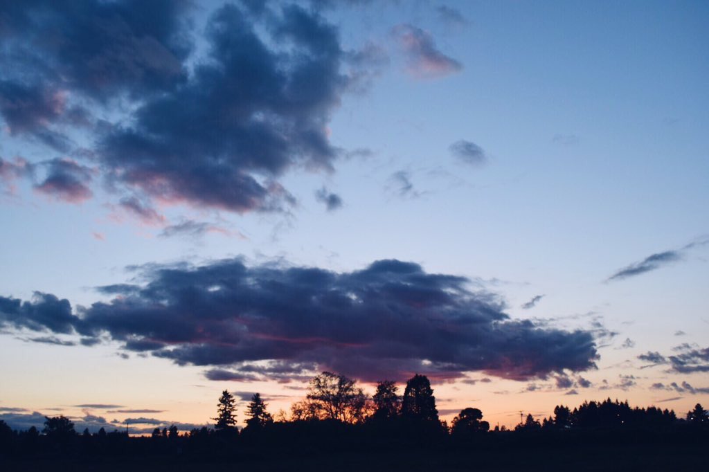 CautiousLB's tweet image. Sky's the Limit #LiveCautious @_ajpech