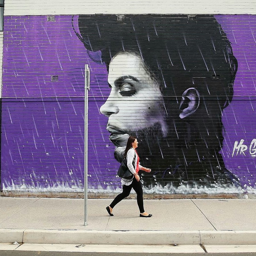dsocialhive's tweet photo. This #Prince mural in #Sydney, #Australia was painted by Graham Hoete on Sunday. https://t.co/6uMoLTizrH