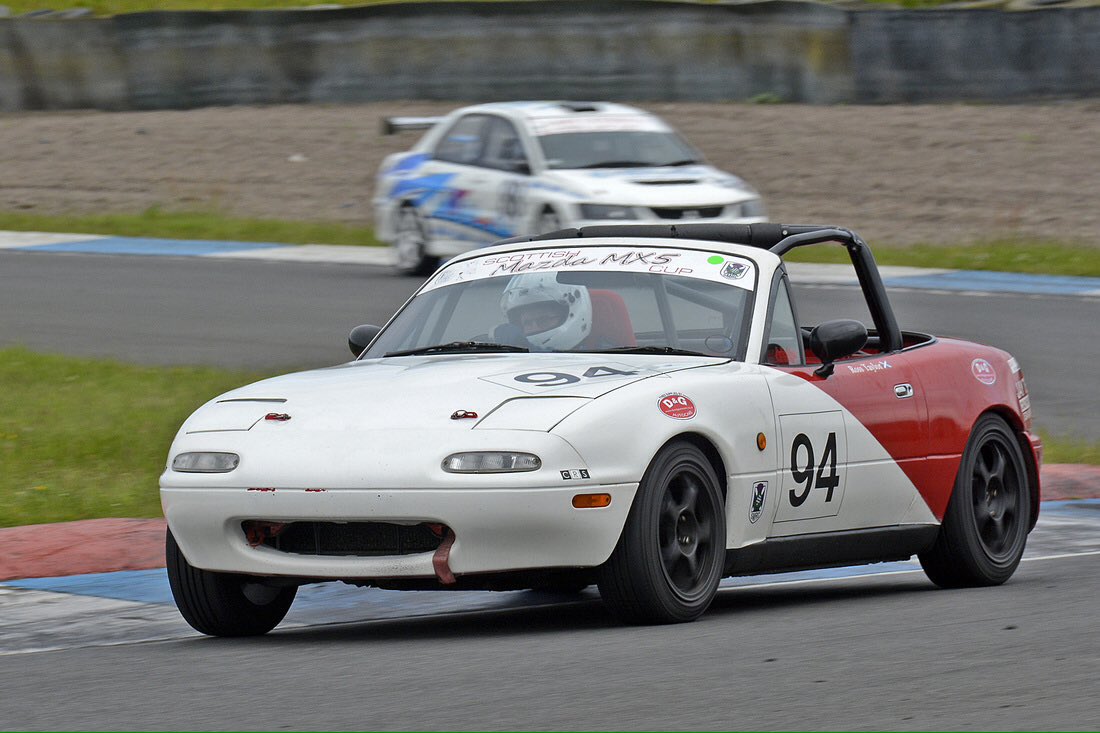 SparrowHawkV8's tweet photo. @mazdaukpr @GlobalMX5Cup ...the old ones are the best (here's mine) https://t.co/CYZgDJV5ek