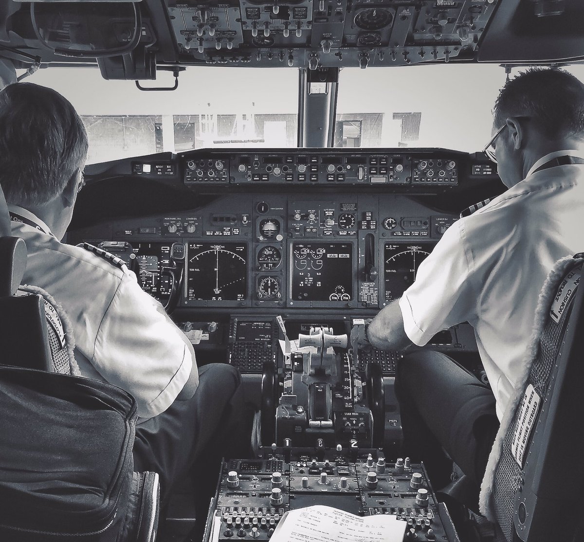 brian_e_webb's tweet photo. Post-flight debrief. Doing the same after #Exponential2016. Debriefing. Downloading. Dreaming. #vistadublin #swa https://t.co/S5FHOb4Rbk