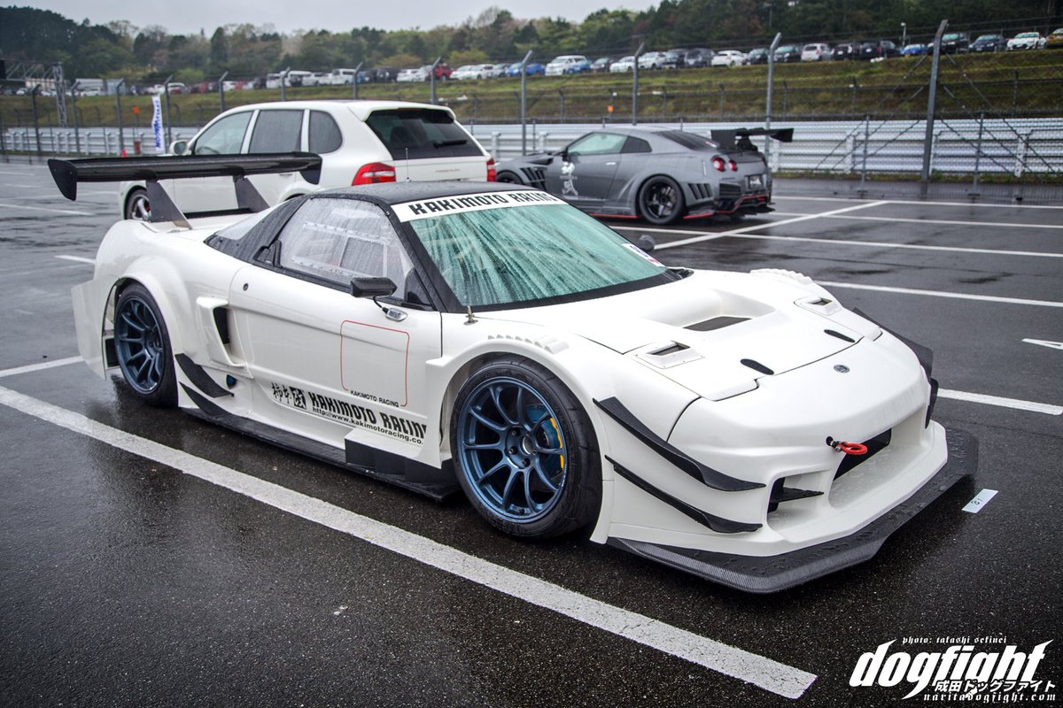 DrivingHaard's tweet photo. Impresiona el NSX de Time Attack del equipo Kakimoto Racing. https://t.co/NK7OpJkNf3
