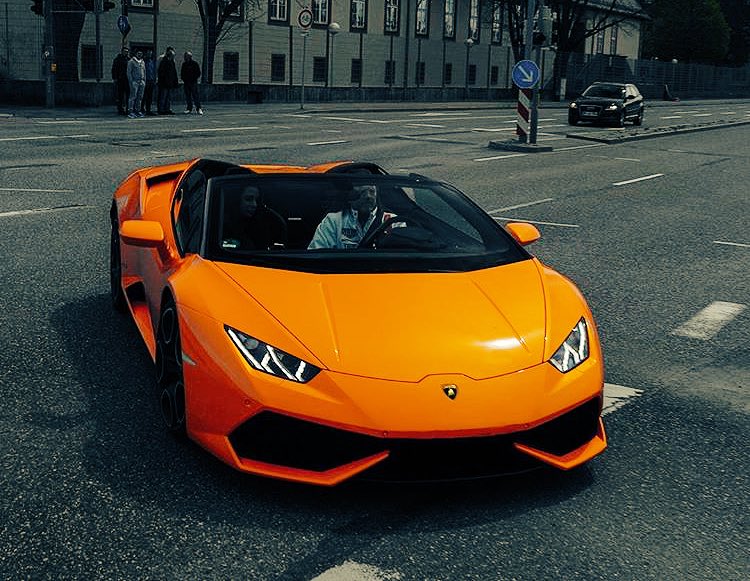 Luxurious_Pics's tweet photo. Lambo is 🔥🔥 https://t.co/8FSCf8f359