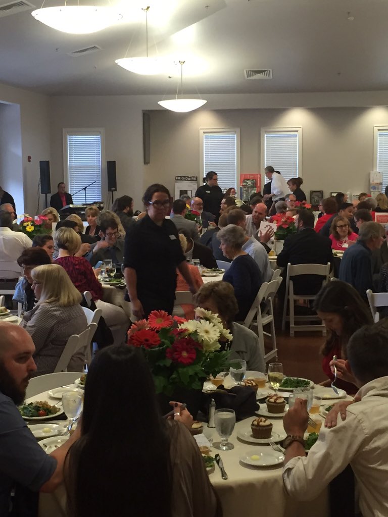 Franklinton Board of Trade Annual Auction is the place to be tonight! Beer Dinner with <a href="/LandGrantBeer/">Land-Grant Brewing Co.</a>