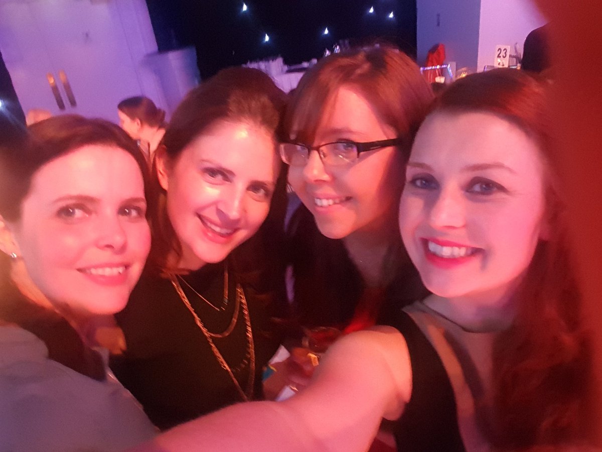 dowlingsinead's tweet image. #hrllove #Hedgeserv