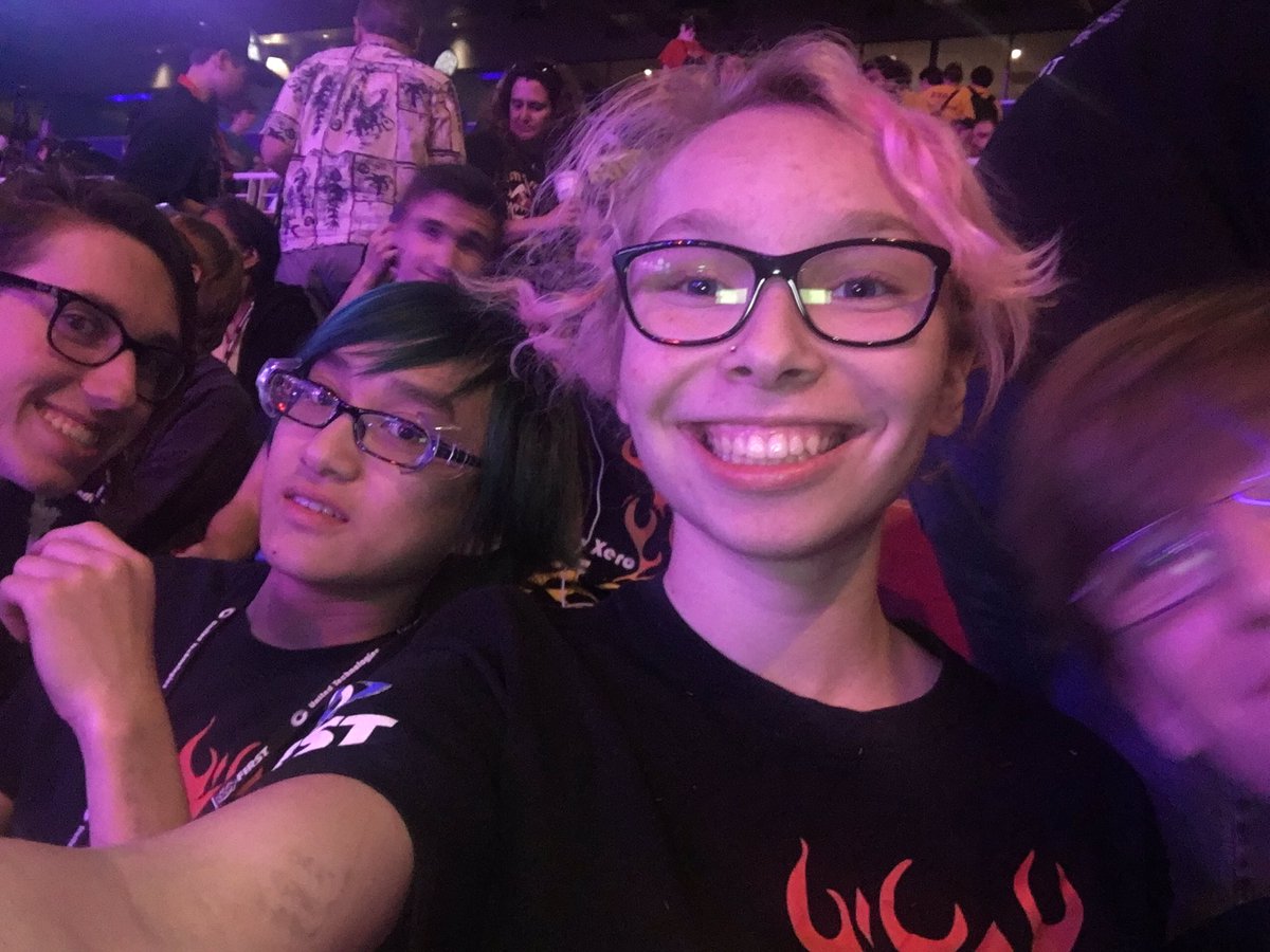 frcteam1425's tweet photo. Here at #FIRSTChamp, ready for opening ceremonies! #FIRSTselfies!! https://t.co/5ThY2rOFPJ