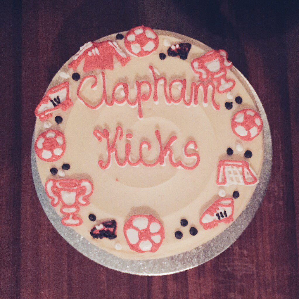 ClaphamKicks's tweet photo. Thank you to the fabulous @konditorandcook for making us another brilliant end of season cake! https://t.co/xwQ5BWuxUY