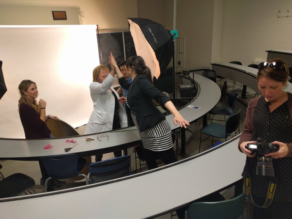 EdenHennessey's tweet image. @michaeljbittle What a ride!!! Last stop! #DistractinglyHonest @RySciDean @LaurierWinS @LaurierNews @oneforthewall