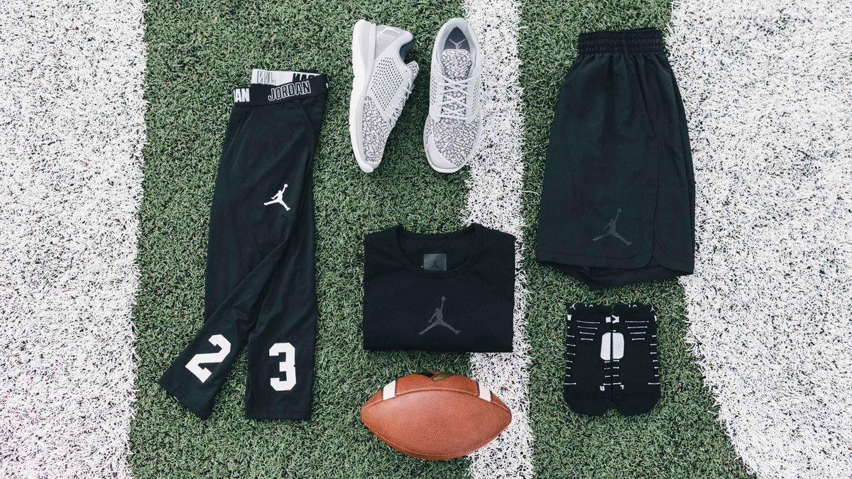 Jumpman23's tweet photo. Dress the part. 

Shop the Jordan Training c​ollection: https://t.co/1F5LGJhrfG. https://t.co/KqrIMNHrjt