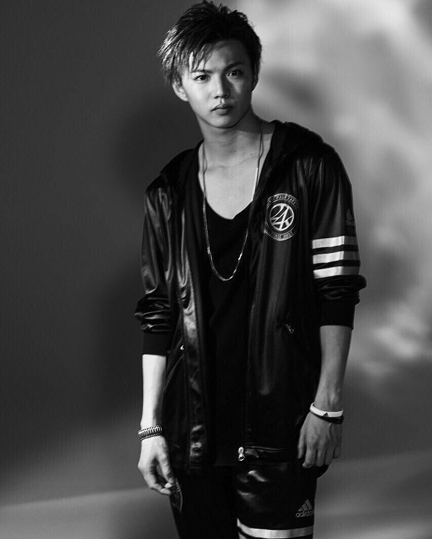 omiko312's tweet photo. 垢作ったばっかりなのでタグします！
🌍￤愛媛🍊
👤￤JK2/🚺
❤￤佐藤大樹
💙￤登坂広臣.今市隆二
💛￤佐野玲於
💜￤SWAY
✊￤川村壱馬
#RTした人全員フォローする 
#LDHfamさんと繋がりたい https://t.co/F8YyF8DOyo