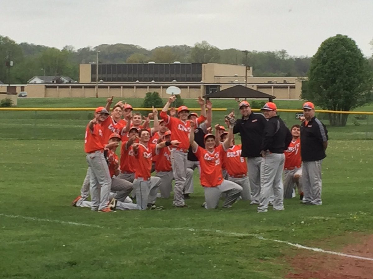 Meadowbrook Yearbook (GoColtsYearbook) Twitter