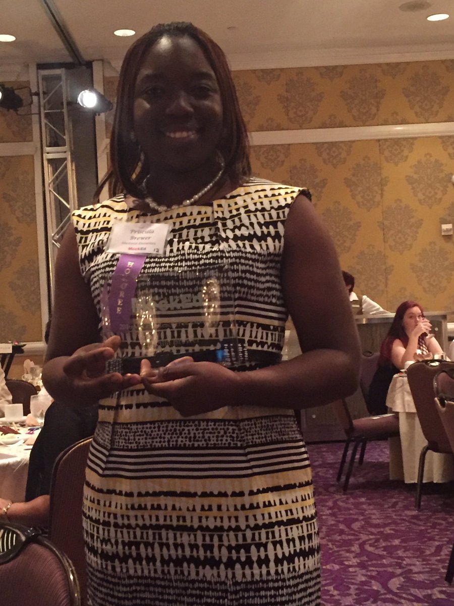 AllenbrookElem's tweet photo. There are many amazing teachers at Allenbrook. Tonight we honor one of them. @MeckEd #somethingtobuzzabout https://t.co/Shtr9YWUmv