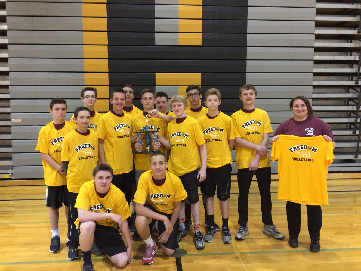 EH Boys VB getting recognized as city champs by FHS! Congrats boys on a job well done! #easthillsproud #futureFHSvb