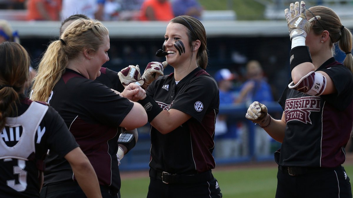 HailStateSB's tweet image. ADVANCE | State Takes On No. 16 Missouri For Senior Weekend. #HailState 

hailst.at/1XXrXoH