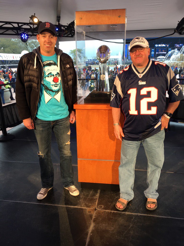 Ag1sr's tweet image. DEFEND THE WALL @stoolpresidente #freebrady #bringlombardihome