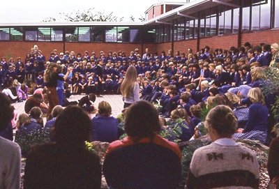 #FlashbackFriday House Drama next week in the Chapel - back in the 80s, it was outdoors! Can you pick this spot?