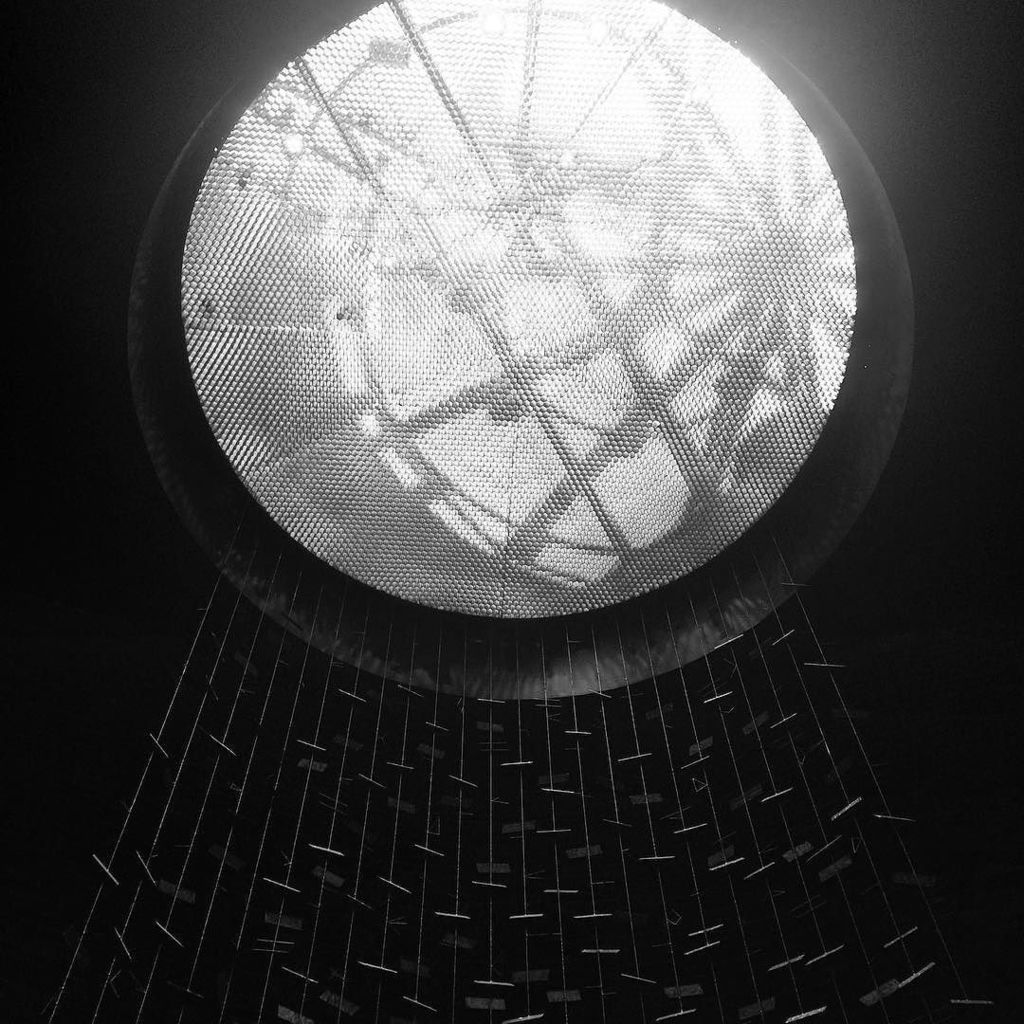 vmquirk's tweet photo. #mitchapel #eerosaarinen #architecture #light #blackandwhite https://t.co/Ev2LjsS9yX https://t.co/QtsiNnldLJ