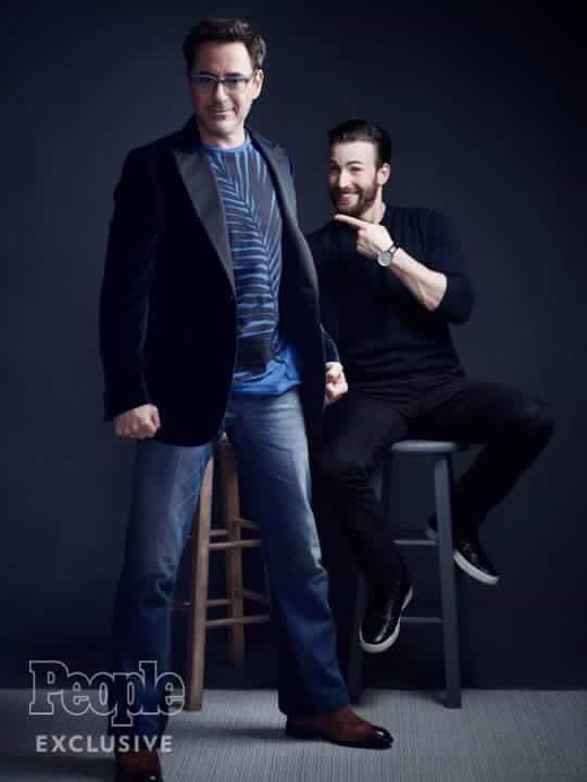 things_marvel's tweet photo. อื้อหือ!! ภาพคริส อีแวนส์และโรเบิร์ต ดาวนีย์ จูเนียร์จากนิตยสาร People #CivilWarTH https://t.co/5Udm4CHWKL