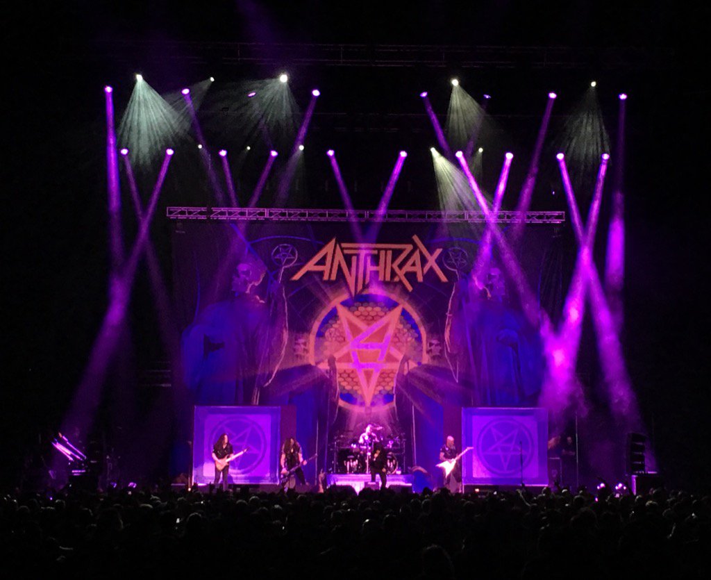 LIVE_magazinepr's tweet photo. @Anthrax @ColiseoPR @rosysanjurjo https://t.co/bmJu10k7hX