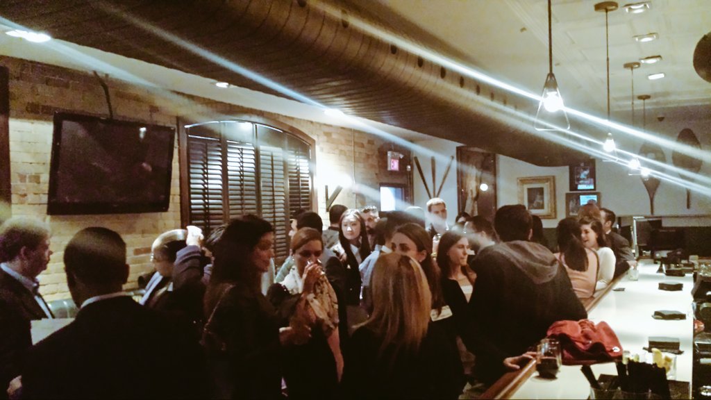 Temi_AAR's tweet photo. View from the six. #Toronto #CUalumni #CUglobal https://t.co/qt9qkElSe7
