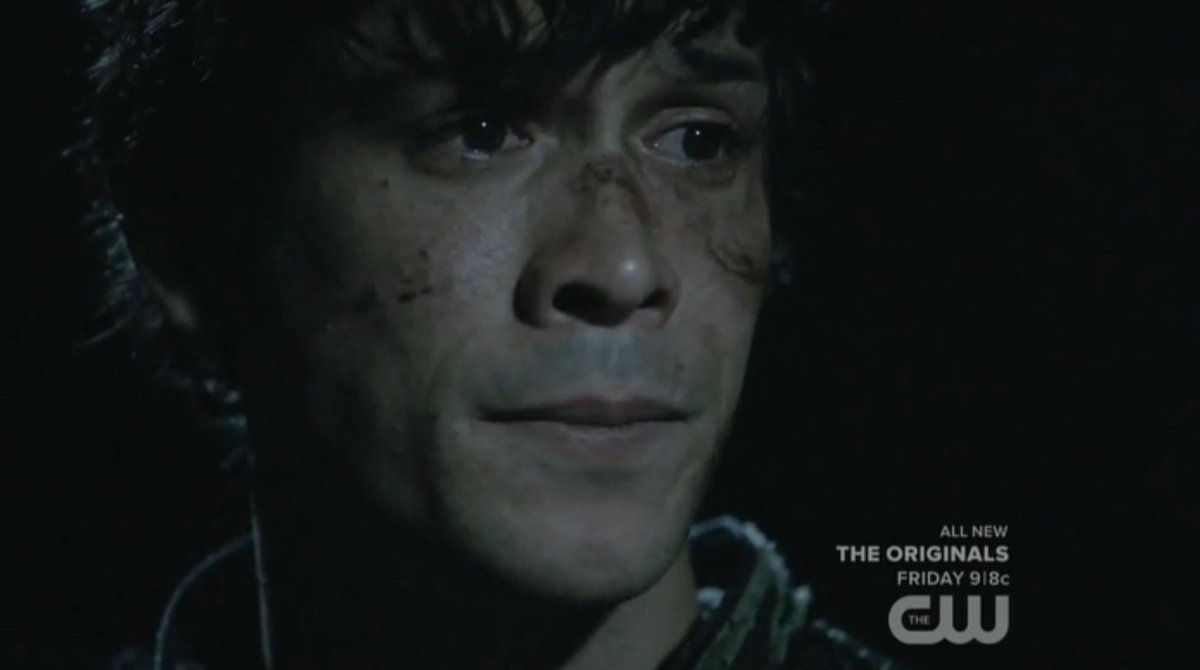 odairhee's tweet photo. Bellamy to clarke:"I was so angry to you for lefting me, I don't WANT TO feel That way anymore"
Me: *Heart attack* https://t.co/Hqj3qrTWCa
