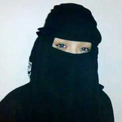 أفكار ماتخطر على بال الإنسان<
وفاقت حدود العقل عشرين مره
مايعرف الرحمه!ولا حوله إيمان<br>
حتى أقرب الاقراب ماسلم شره