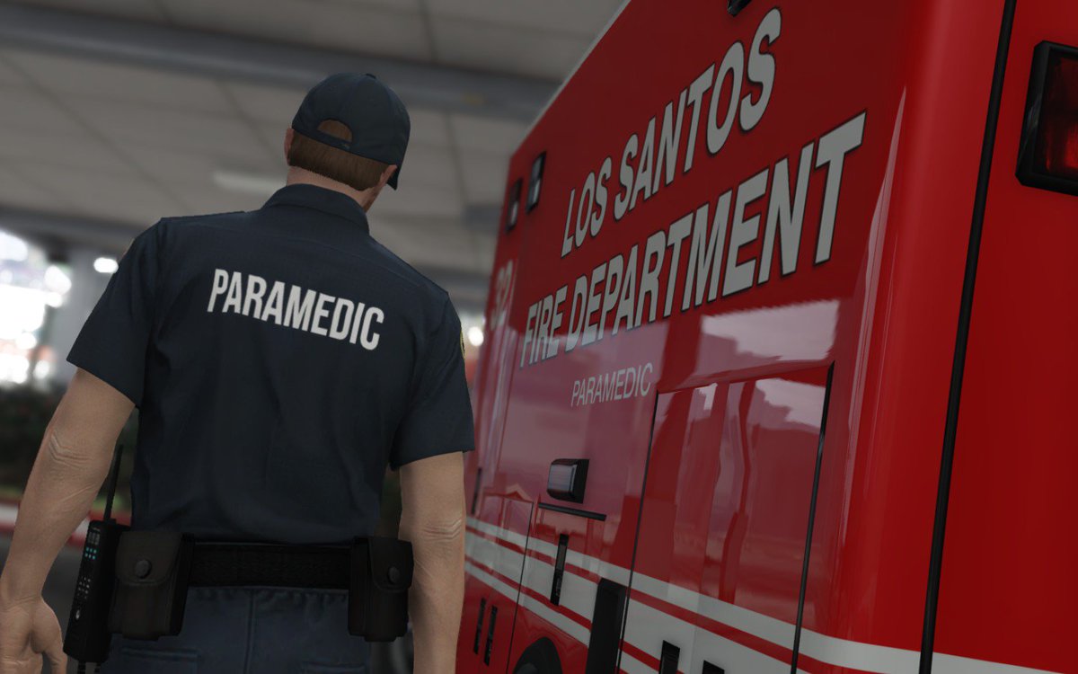 Ronald_SAPR's tweet photo. Certified as a Paramedic, sorry studies kept me away from bleeter for a while, I'll try post between calls! https://t.co/cNkWSxNrqS