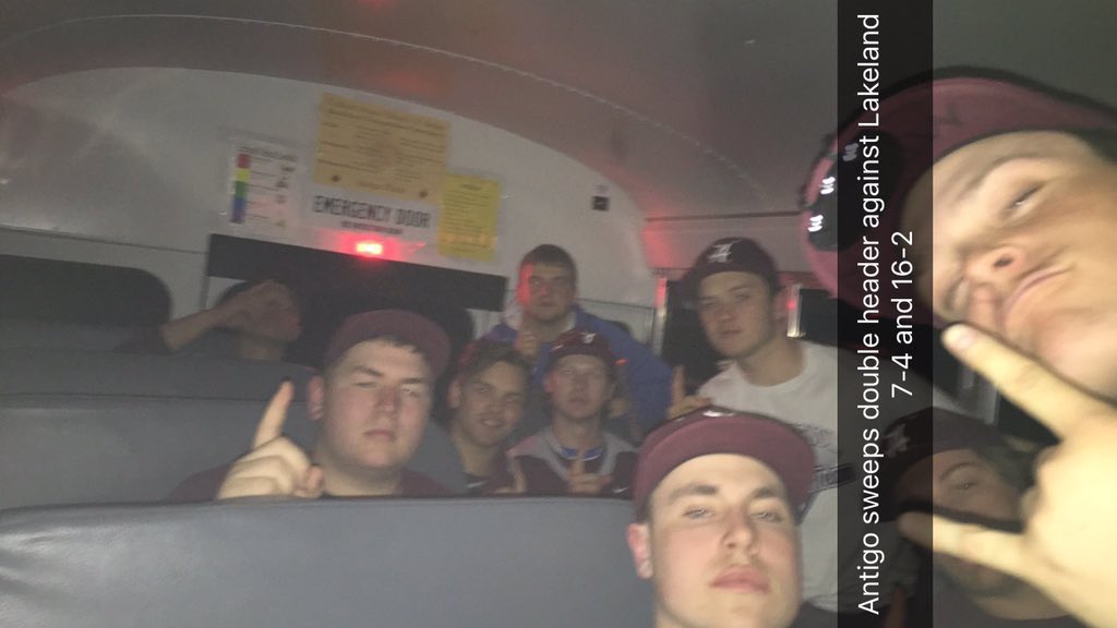 WIBallCentral's tweet photo. Antigo won a doubleheader over Lakeland today, 7-2 and 16-2 (via @maxnowinsky) https://t.co/5WEWk5cEYM