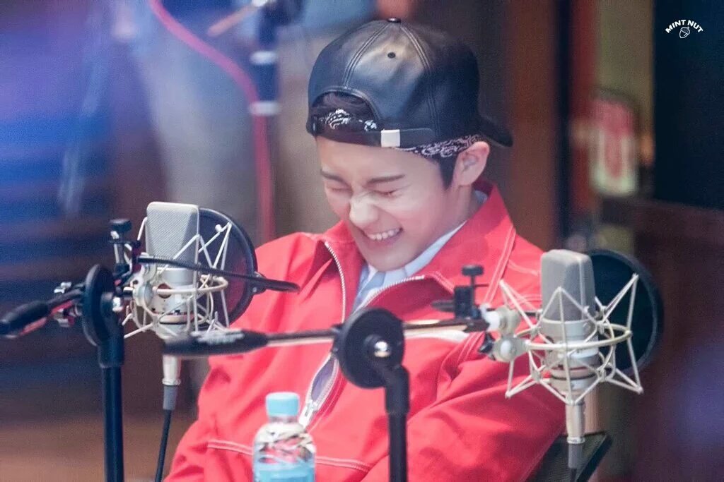 jedsuho's tweet photo. Mark NCT U Maknae 😍 https://t.co/lzeCFzlq6i