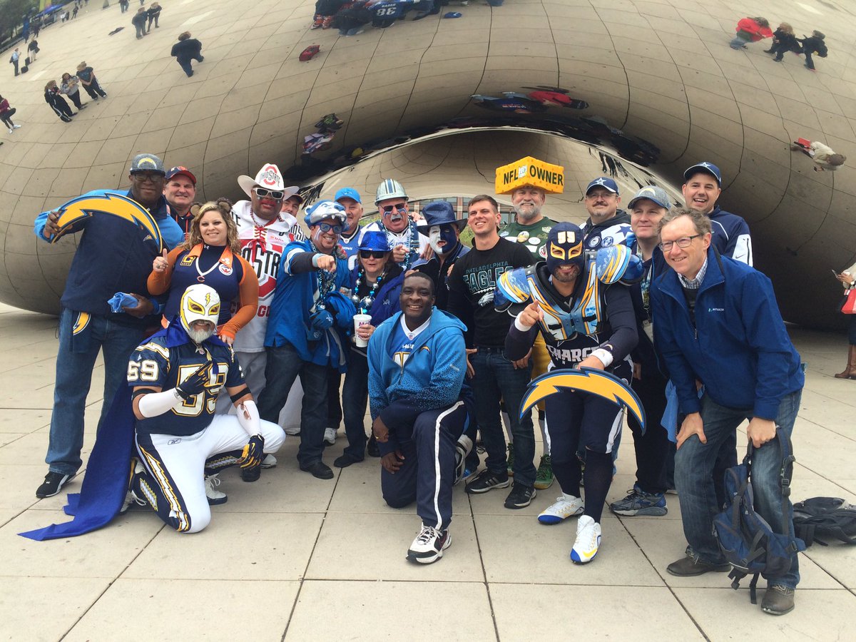 ChiHoneyBear's tweet image. @redeyechicago does this count? #DaDraft #PFUFA #SuperfansUnite